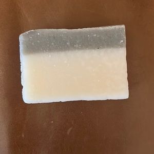 ⭐️5/$25⭐️ Rinse bar soap